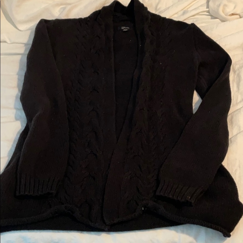 Guess cardigan with pockets